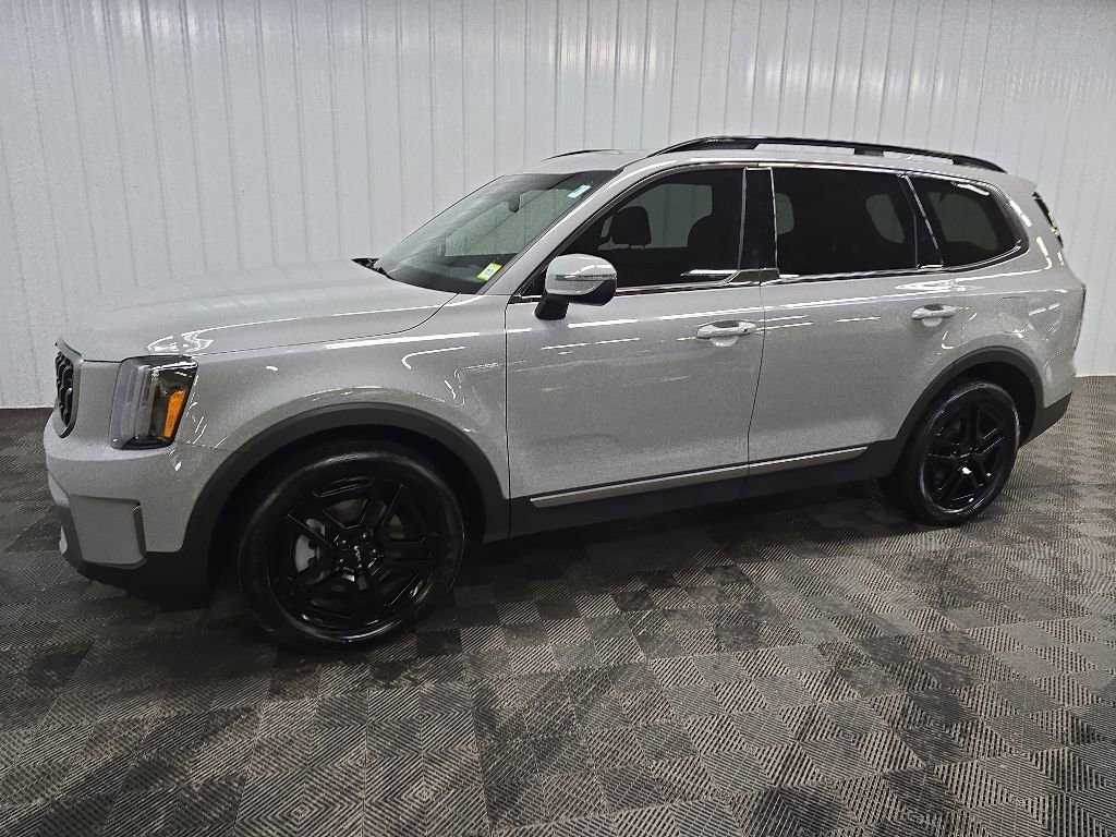 Used 2023 Kia Telluride EX X-Line AWD/4WD image 6