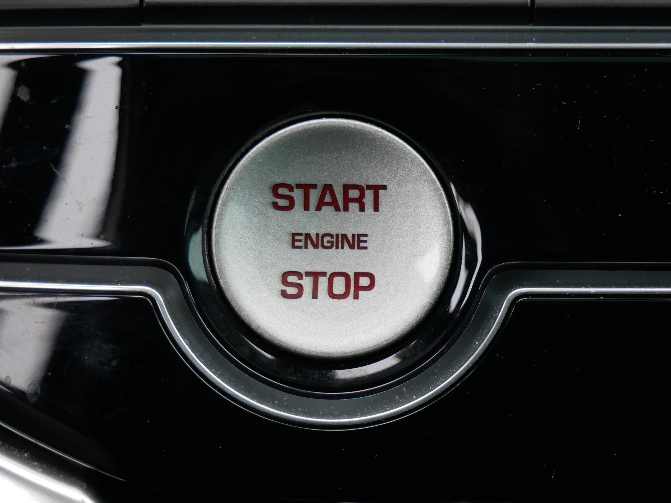 Used 2020 Jaguar XF Prestige image 31