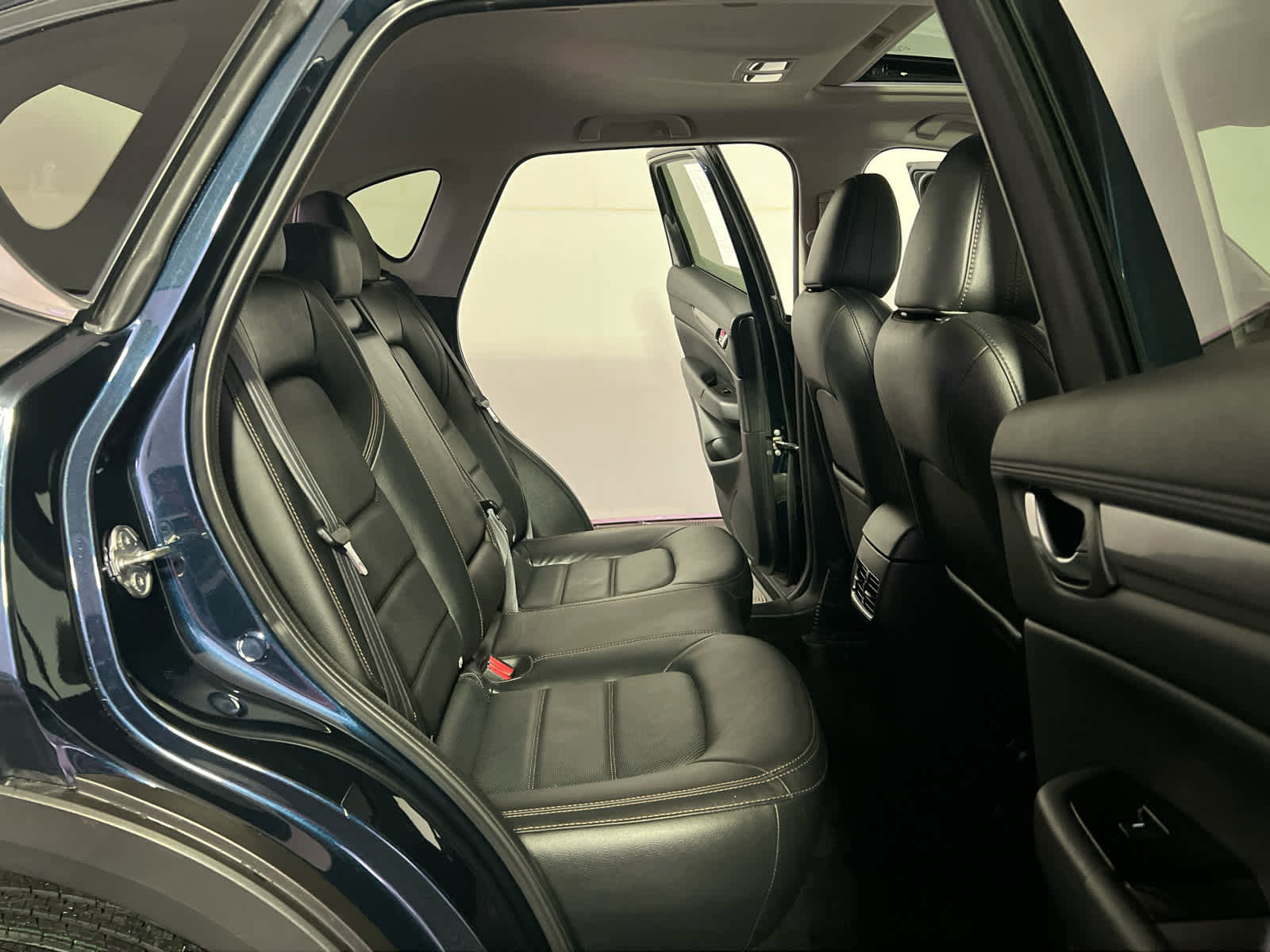 Used 2022 MAZDA CX-5 AWD 2.5 S w/ Preferred Package image 24