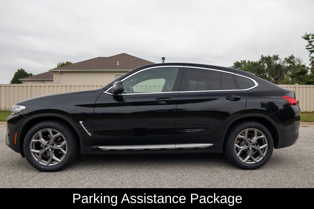 Used 2024 BMW X4 xDrive30i AWD/4WD image 4