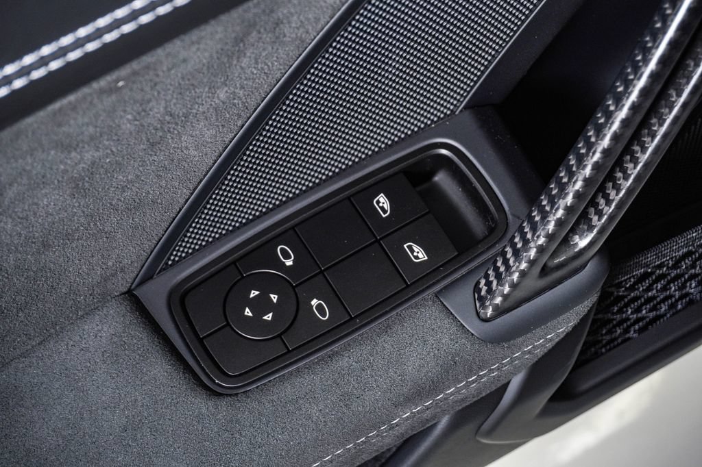 Certified 2026 Porsche 911 GT3 RWD image 33