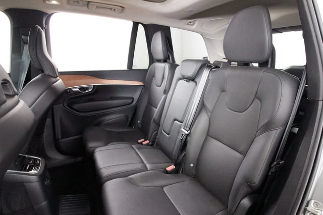 Used 2024 Volvo XC90 T8 Plus w/ Protection Package Premier AWD/4WD image 21