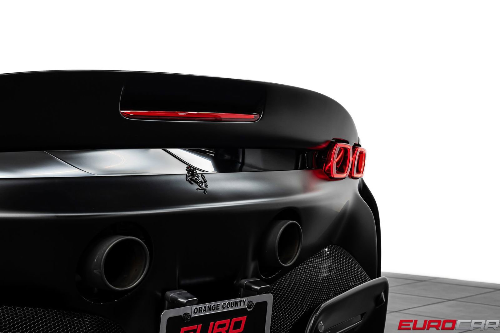 Used 2021 Ferrari SF90 Stradale image 18