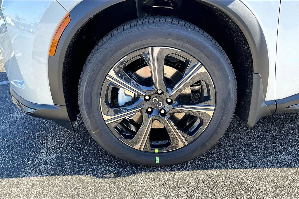 New 2026 INFINITI QX60 Autograph w/ Dark Cargo Package image 16