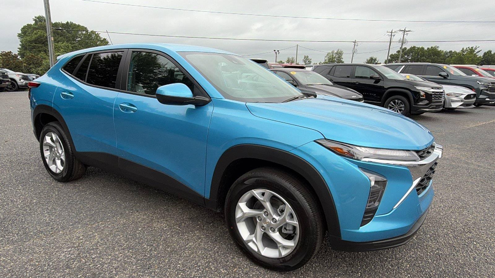 New 2026 Chevrolet Trax LS w/ LS Convenience Package FWD image 6