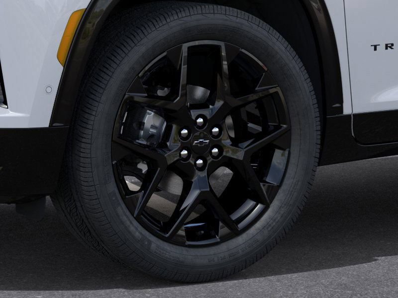 New 2026 Chevrolet Traverse RS w/ LPO, Floor Liner Package FWD image 10