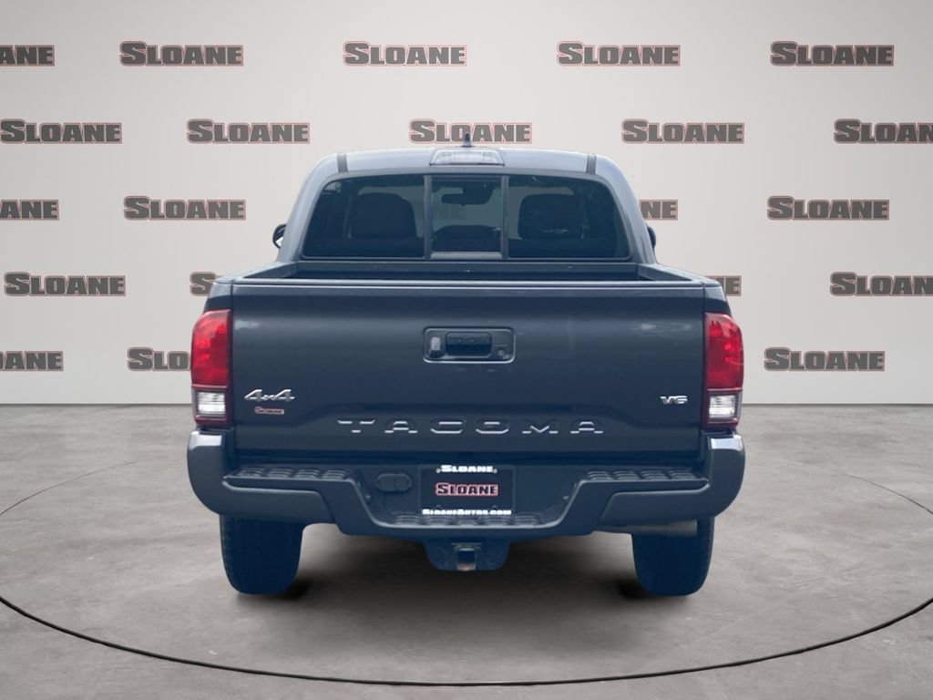 Used 2023 Toyota Tacoma SR AWD/4WD image 4