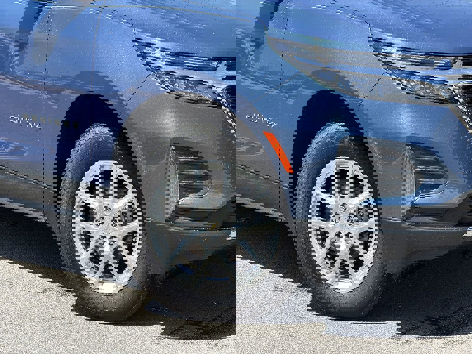 Used 2024 Chevrolet Equinox LT w/ LPO, Floor Liner Package image 13