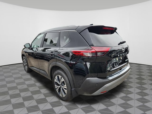 Certified 2023 Nissan Rogue SV w/ SV Premium B Package AWD/4WD image 3
