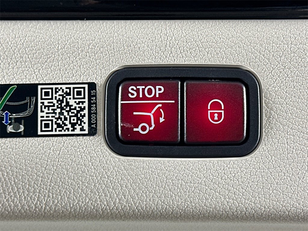 Used 2023 Mercedes-Benz EQS 450+ Sedan image 21