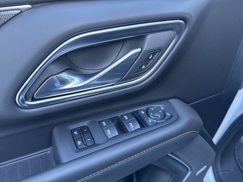 Certified 2024 GMC Yukon AT4 w/ AT4 Premium Package image 18