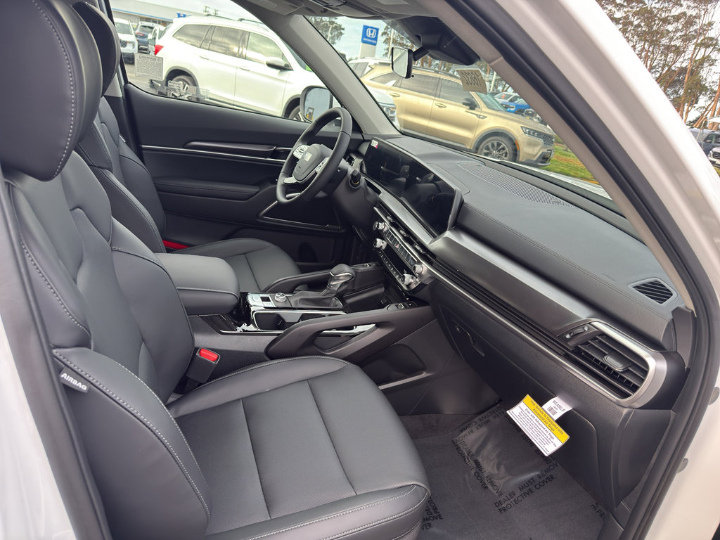 New 2025 Kia Telluride S image 21