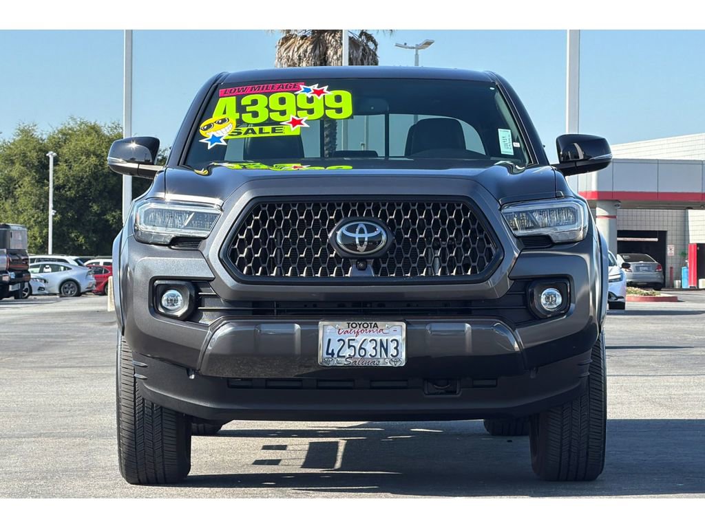 Certified 2022 Toyota Tacoma Limited w/ Nightshade Package AWD/4WD image 9