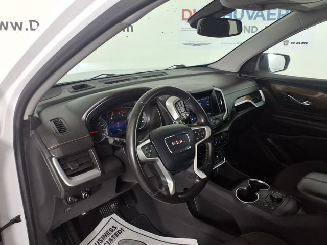 Used 2020 GMC Terrain SLE w/ Driver Convenience Package image 13