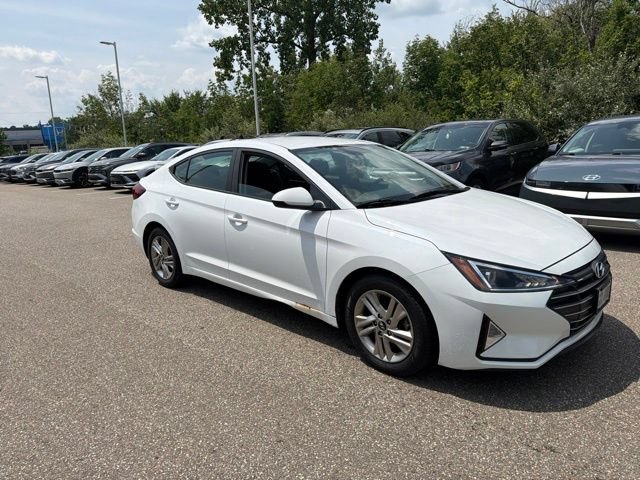 Used 2019 Hyundai Elantra SEL w/ Cargo Package FWD image 3