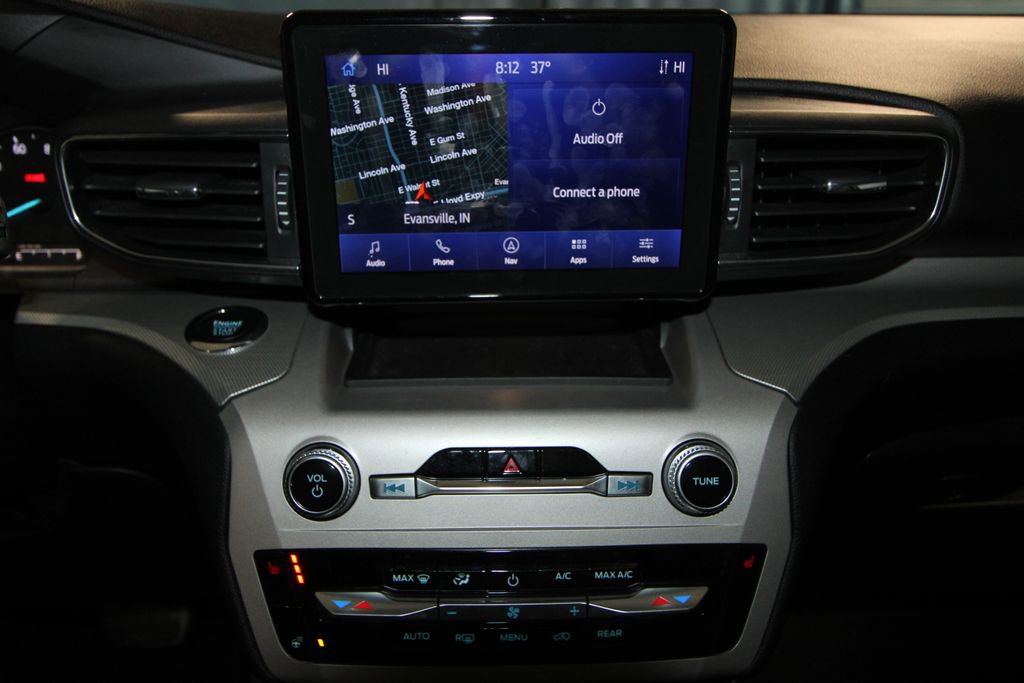 Used 2023 Ford Explorer XLT w/ Equipment Group 202A image 14