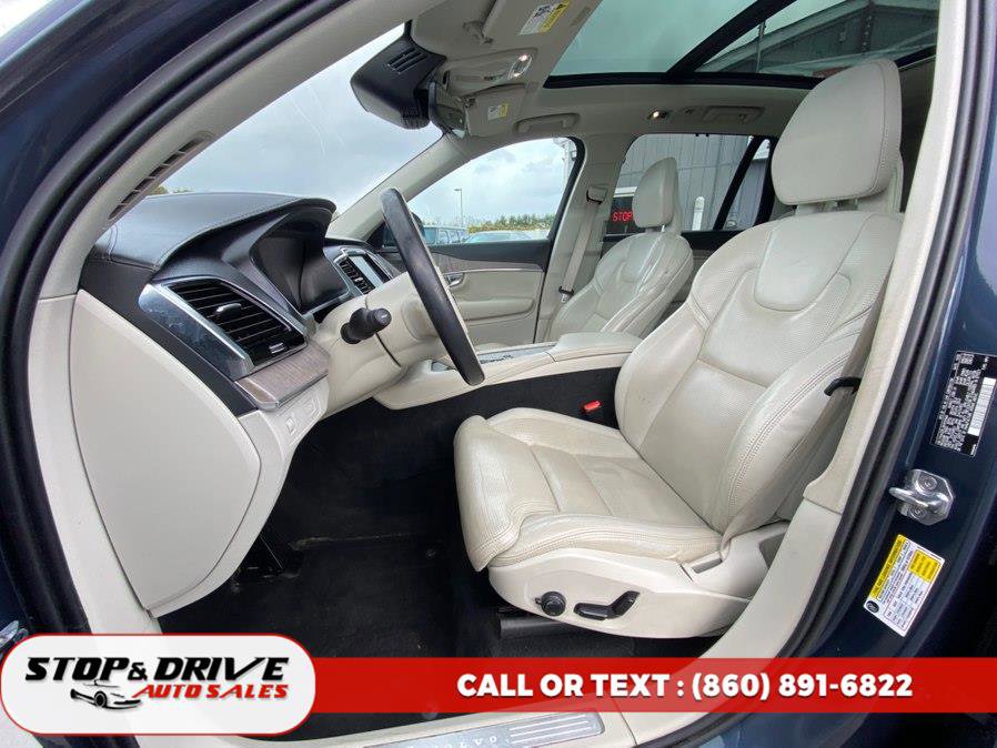 Used 2021 Volvo XC90 T6 Inscription w/ Climate Package image 17