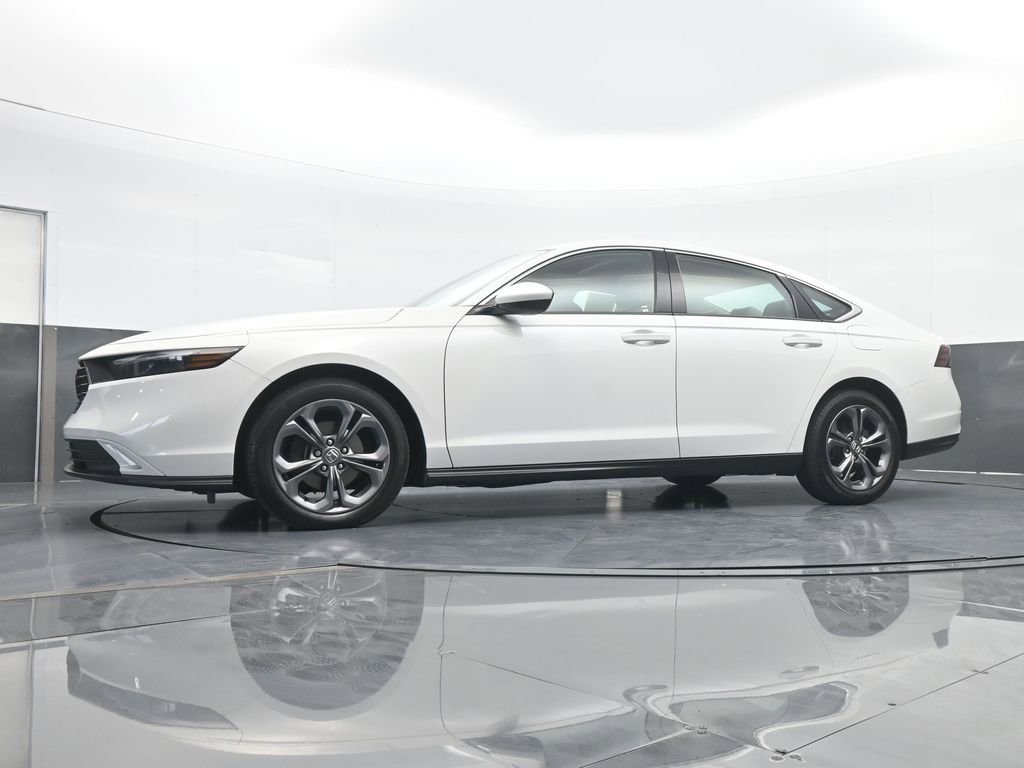 Used 2023 Honda Accord EX image 56
