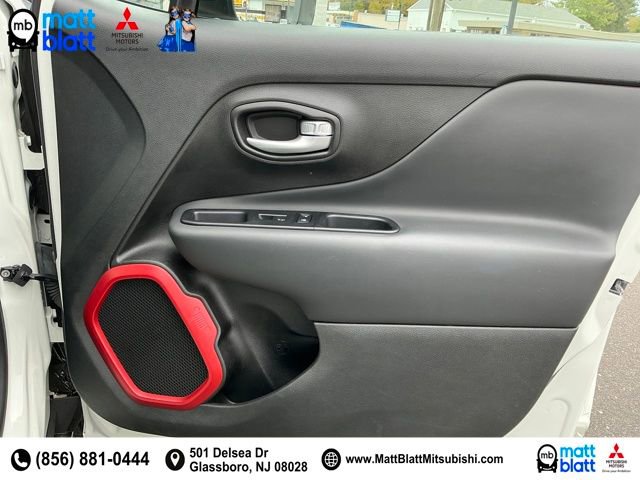 Used 2023 Jeep Renegade Trailhawk image 28