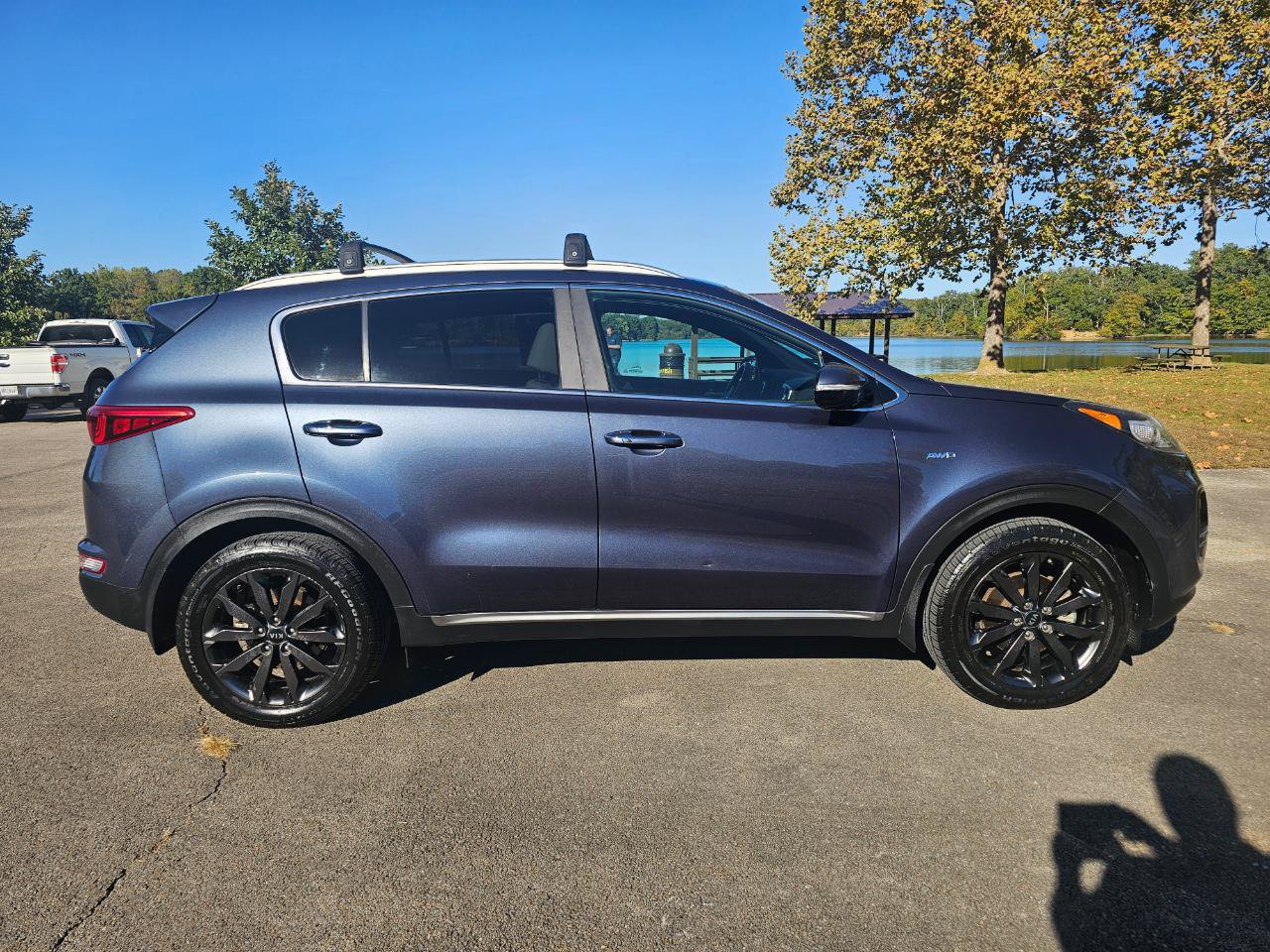Used 2019 Kia Sportage EX w/ EX Sport Appearance Package AWD/4WD image 3