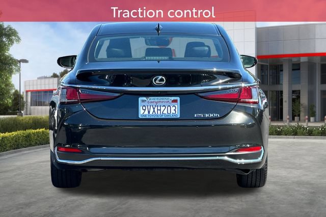 Used 2025 Lexus ES 300h w/ Premium Package FWD image 6