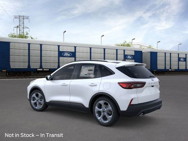 New 2026 Ford Escape ST-Line w/ Cold Weather Package AWD/4WD image 5