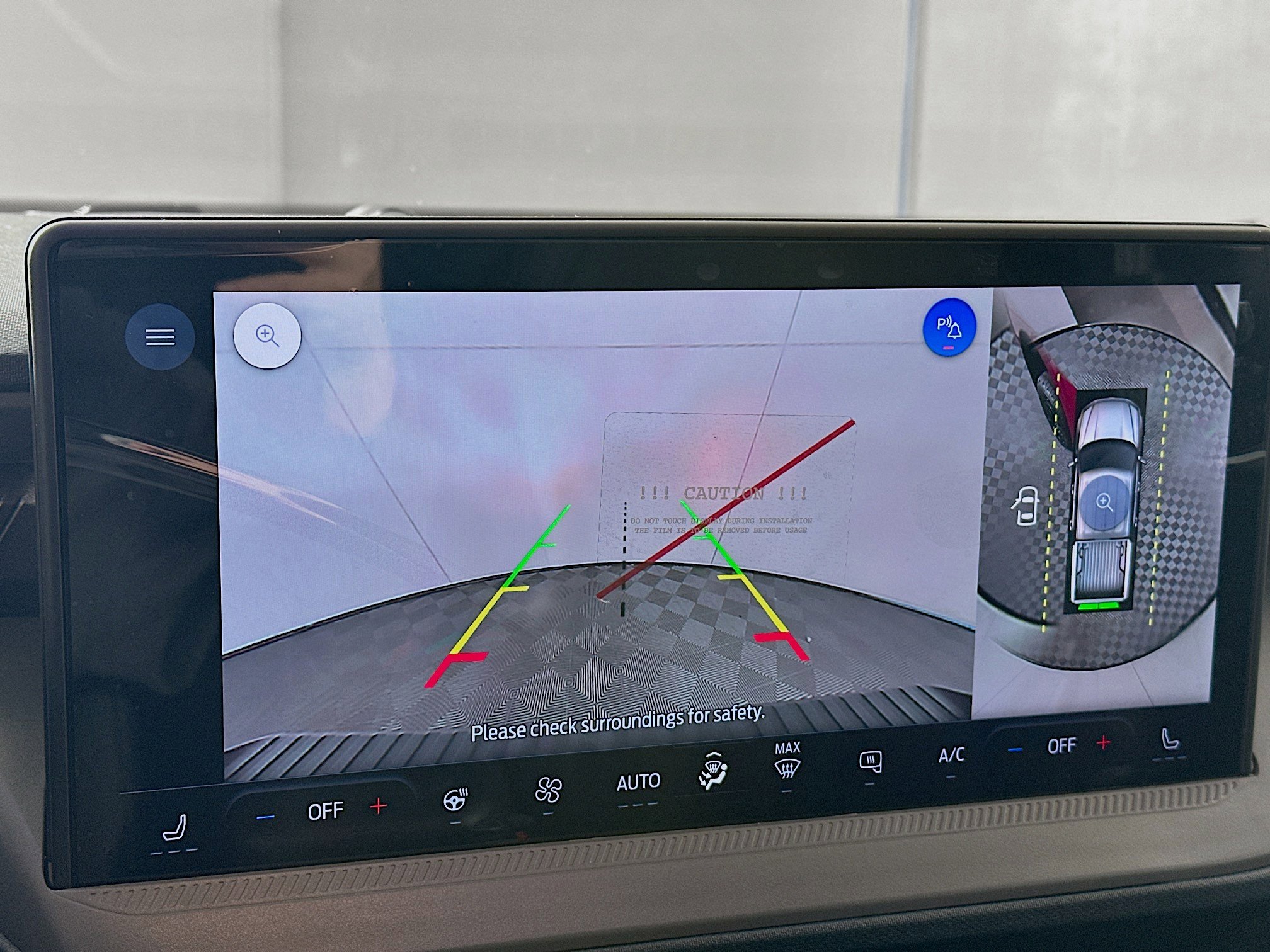 Used 2025 Ford Maverick Lariat w/ Black Appearance Package image 23