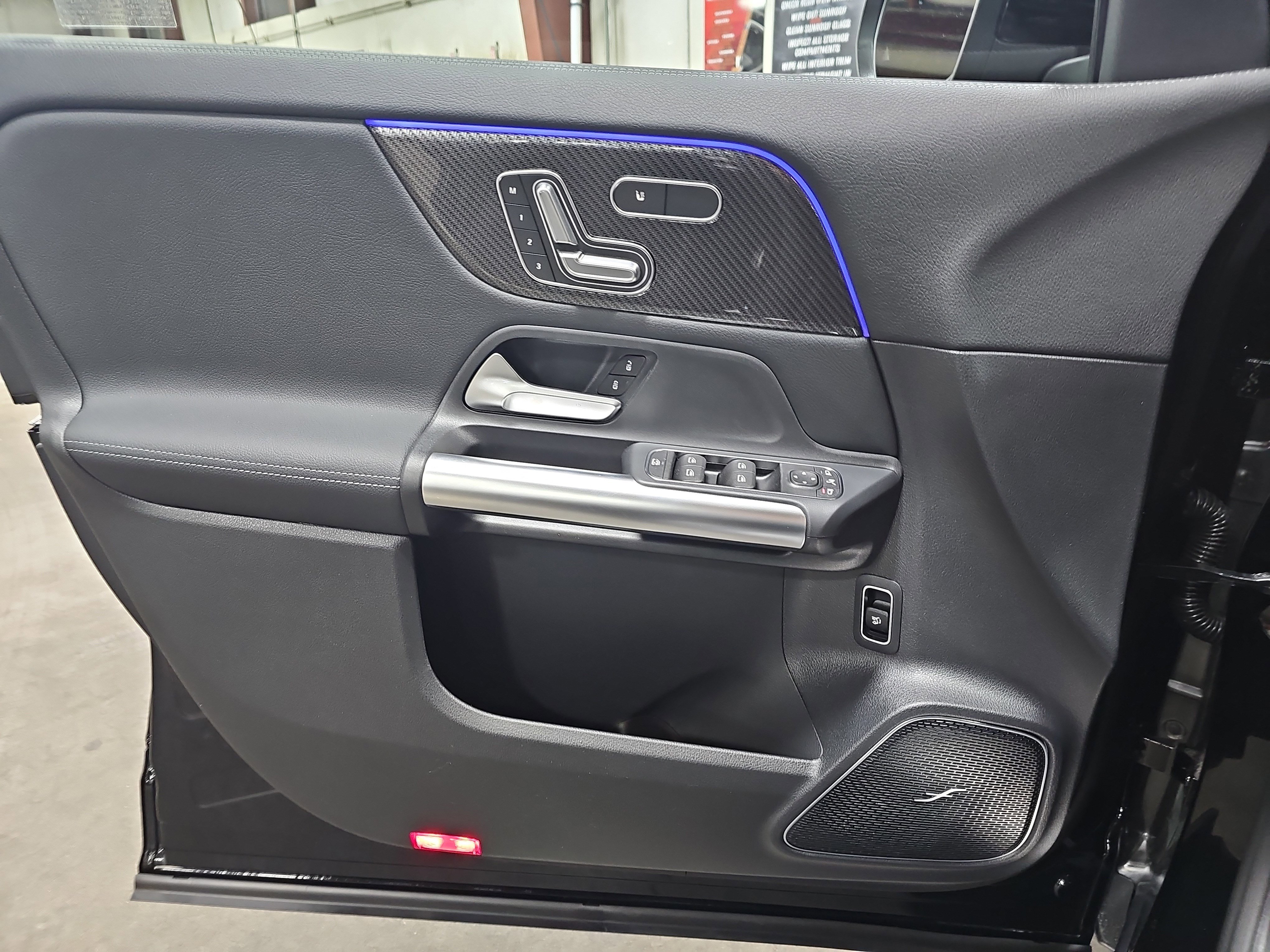 New 2026 Mercedes-Benz GLA 35 AMG 4MATIC image 28