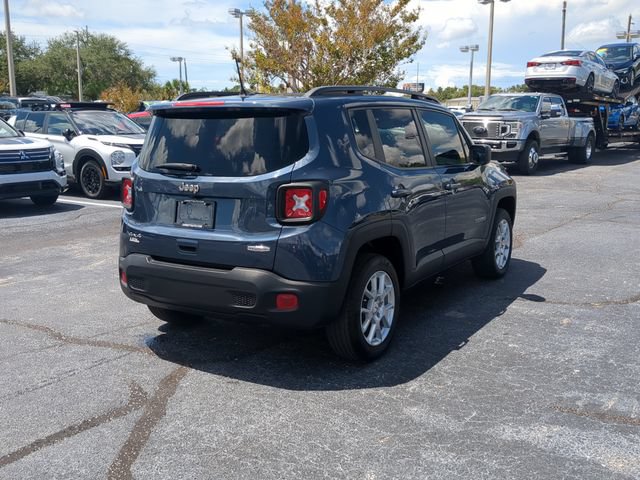 Used 2022 Jeep Renegade Latitude w/ Convenience Group AWD/4WD image 6