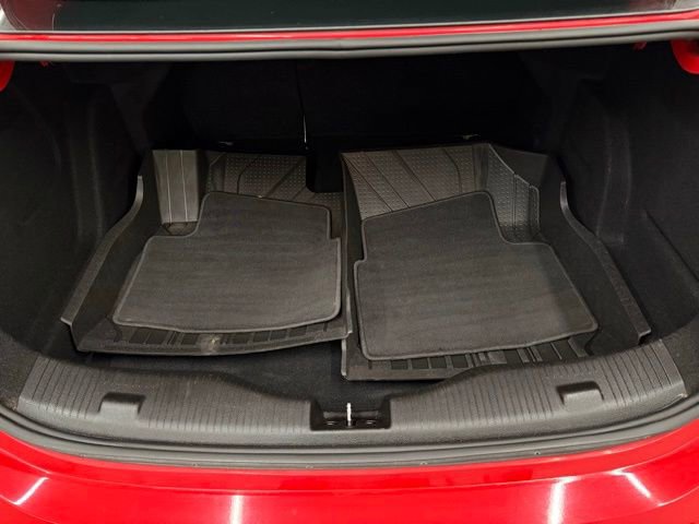 Used 2018 Chevrolet Cruze LT w/ Convenience Package image 6