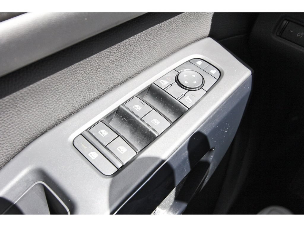 New 2026 Nissan Pathfinder SV FWD image 21