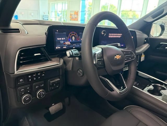 New 2026 Chevrolet Tahoe Premier w/ Sun And Tow Package AWD/4WD image 21