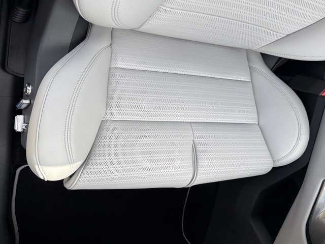 New 2026 Lincoln Nautilus Reserve AWD/4WD image 18