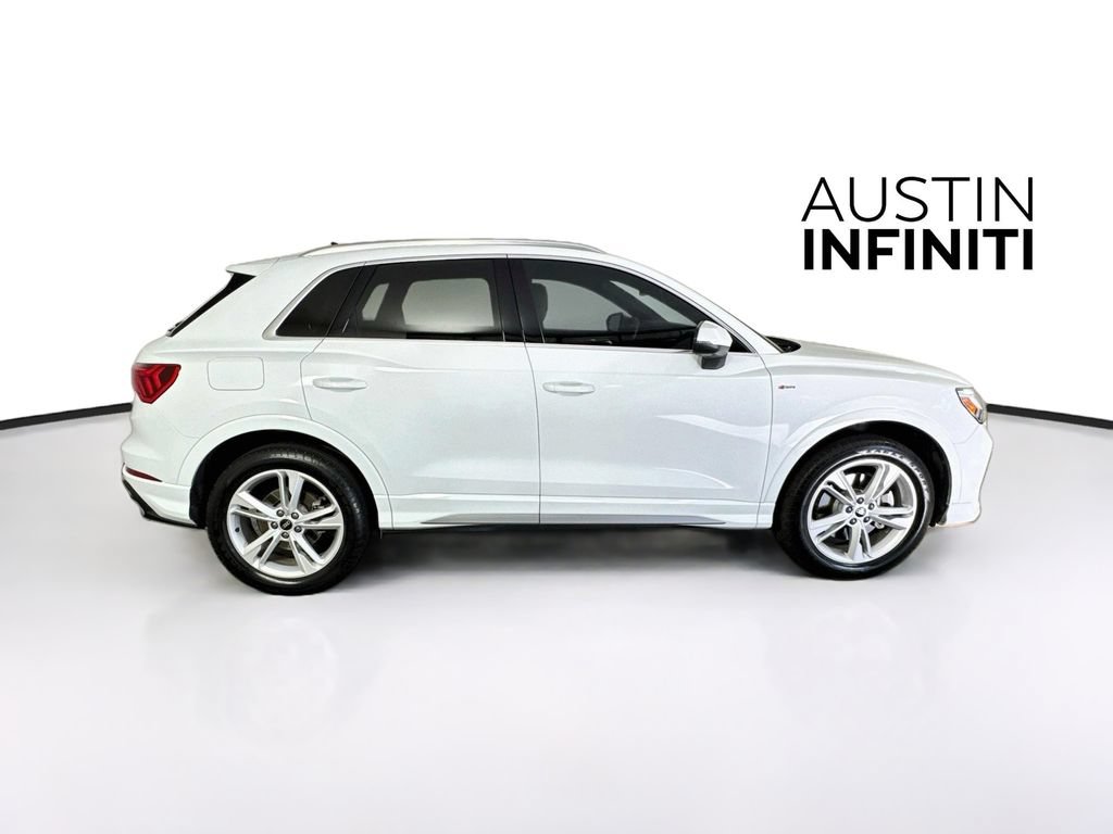 Used 2022 Audi Q3 2.0T Premium Plus w/ Premium Plus Package AWD/4WD image 9