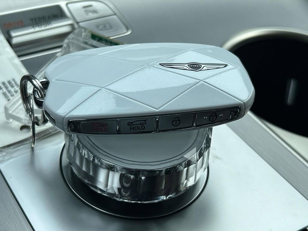 New 2026 Genesis GV70 2.5T Advanced image 40