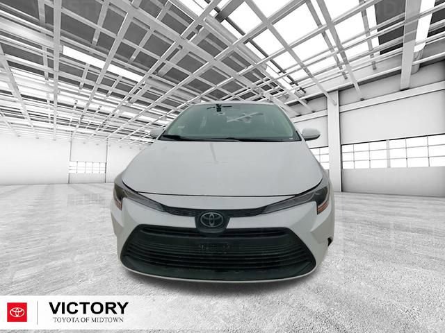Certified 2025 Toyota Corolla LE image 8