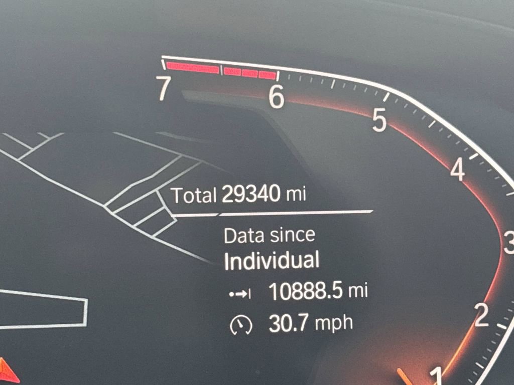 Used 2023 BMW 530i xDrive w/ Premium Package image 6