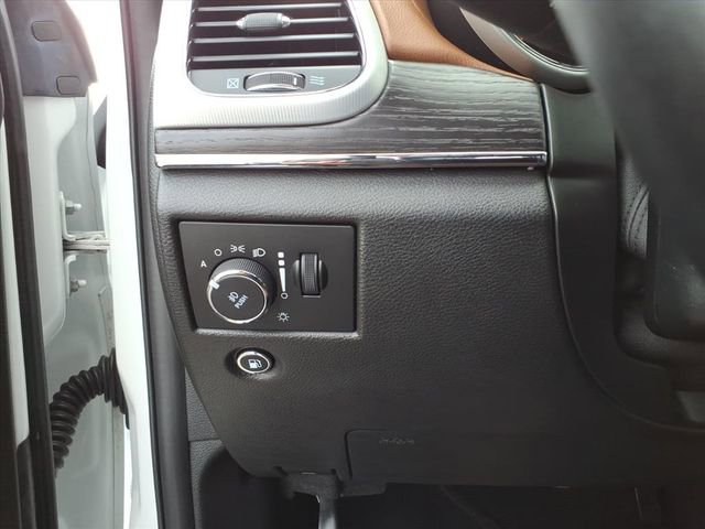 Used 2021 Jeep Grand Cherokee Summit AWD/4WD image 19