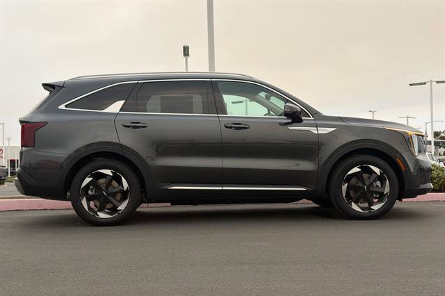 New 2026 Kia Sorento EX w/ EX Premium Package AWD/4WD image 3