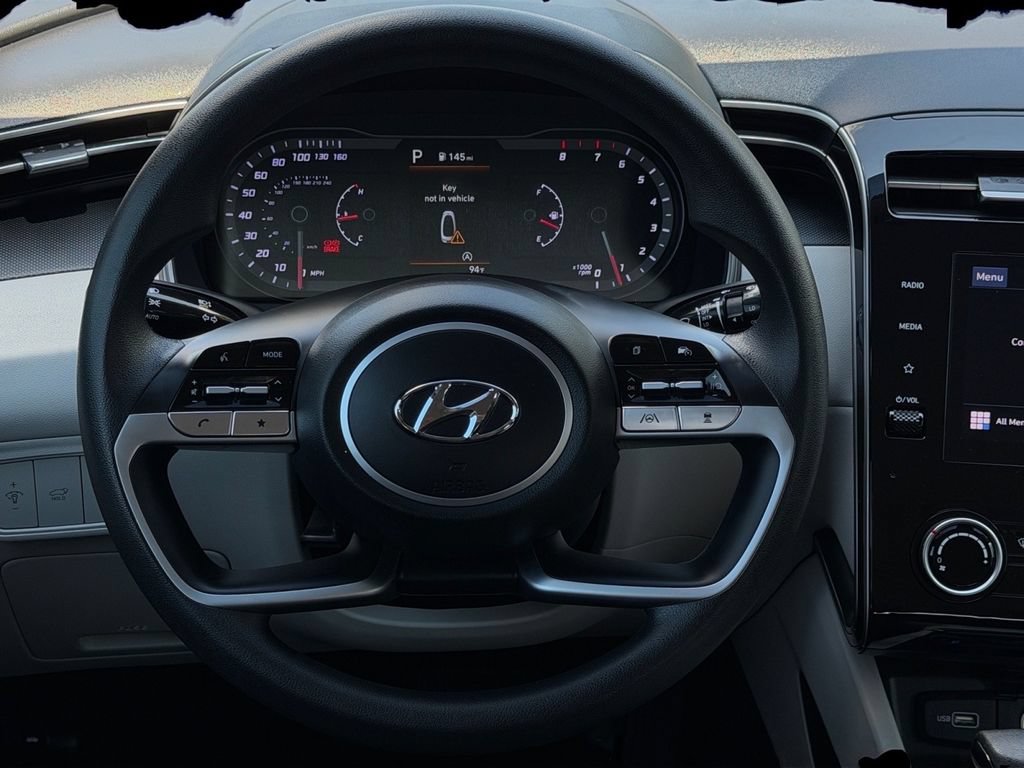 Used 2023 Hyundai Tucson SEL FWD image 18