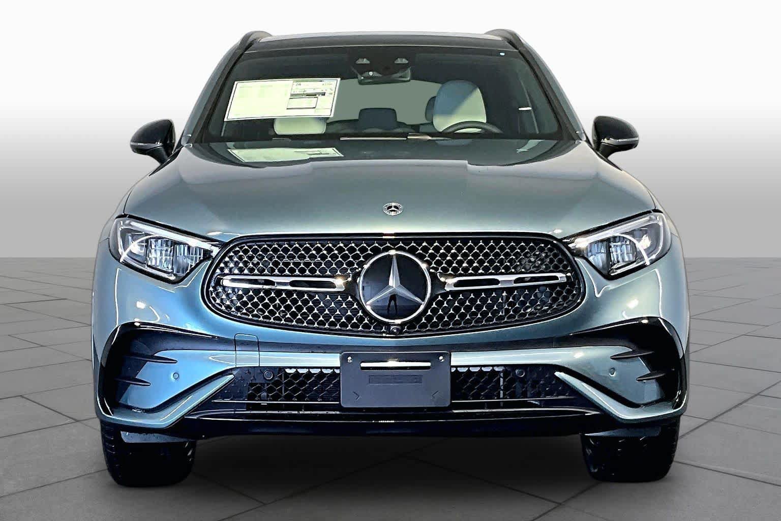New 2026 Mercedes-Benz GLC 300 4MATIC image 2
