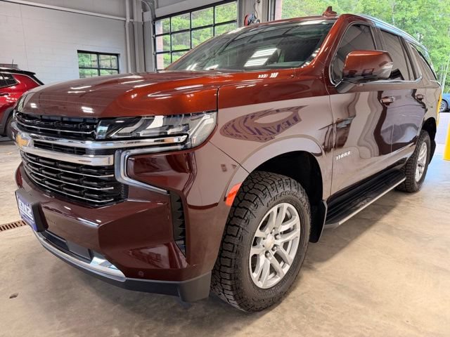 Used 2022 Chevrolet Tahoe LT w/ Luxury Package AWD/4WD image 5