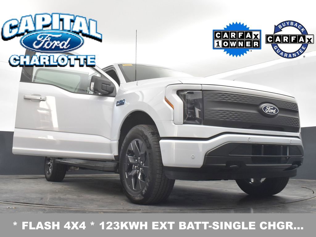 Used 2025 Ford F150 Lightning Flash image 38