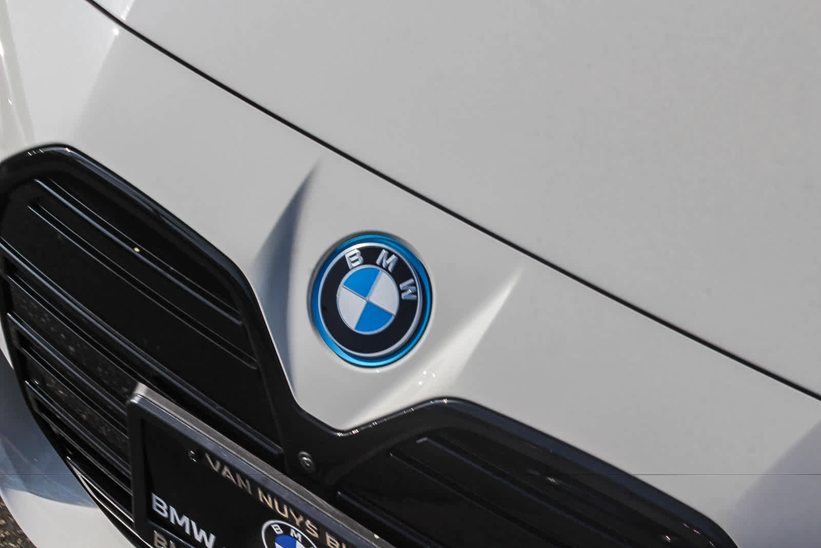 Used 2025 BMW i4 M50 w/ Premium Package AWD/4WD image 11