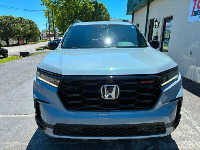 Used 2024 Honda Pilot TrailSport image 8