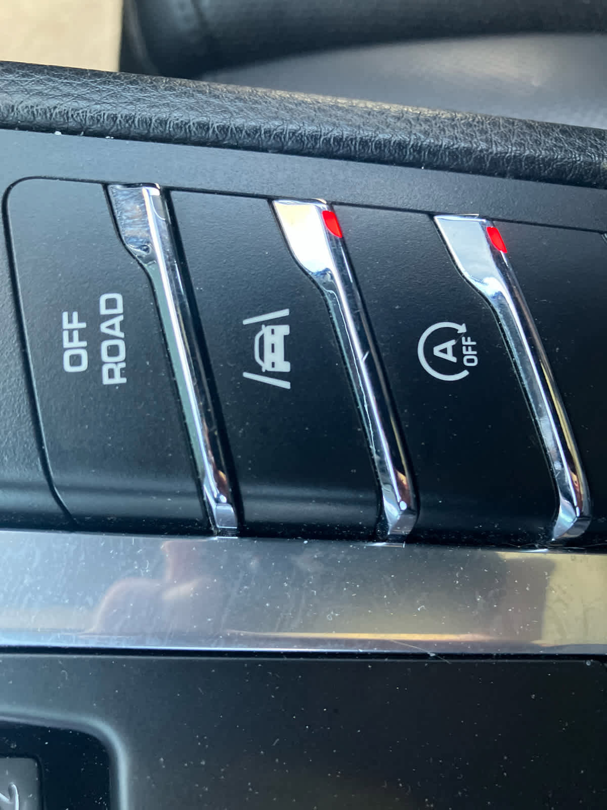 Used 2018 Porsche Macan S w/ Premium Package Plus AWD/4WD image 37