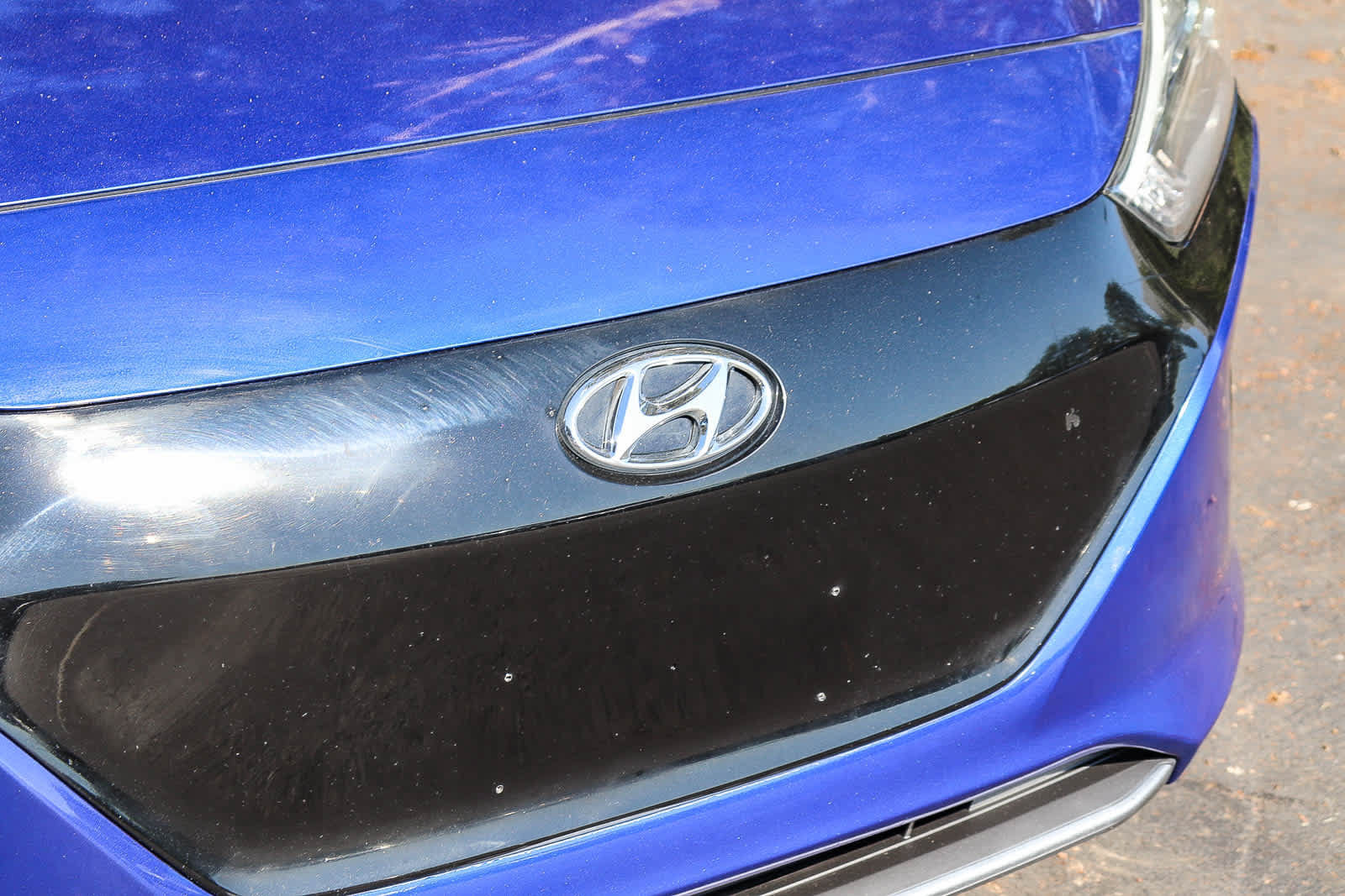 Used 2019 Hyundai Ioniq Electric FWD image 5