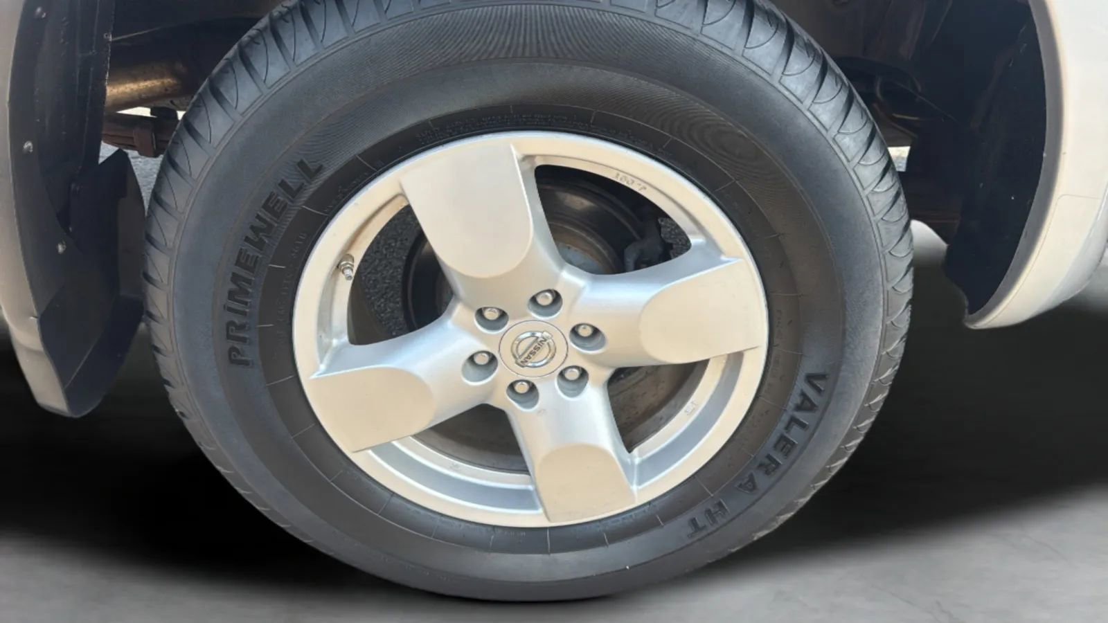 Used 2006 Nissan Frontier LE w/ (X01) Leather Pkg AWD/4WD image 33
