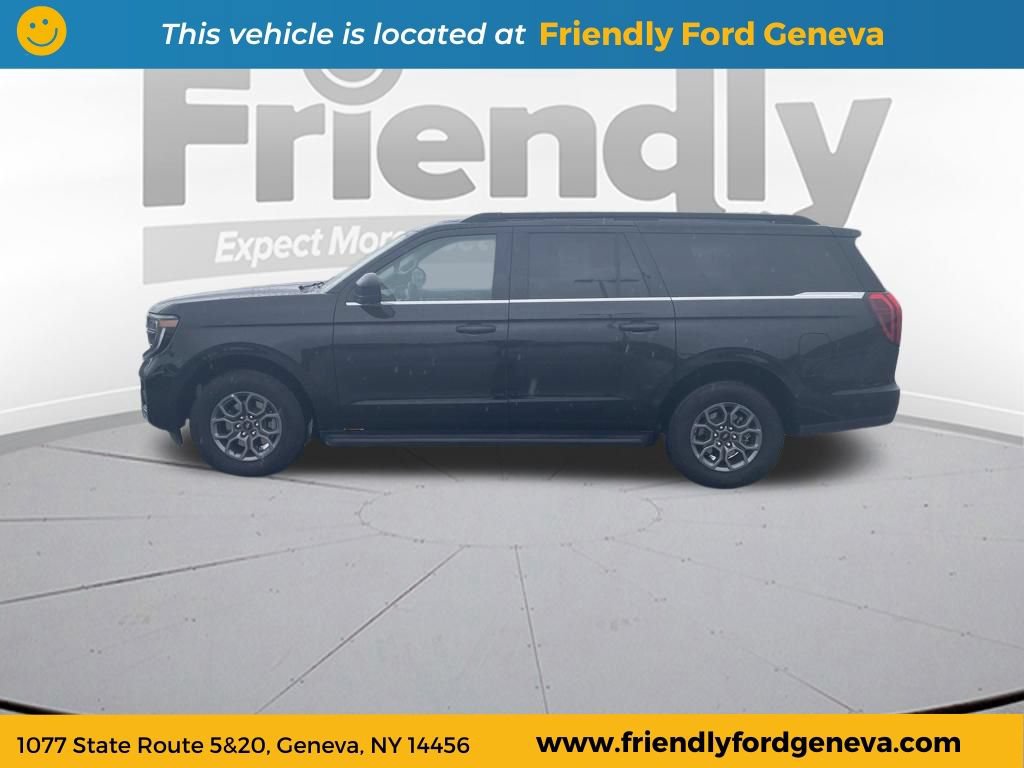 Used 2025 Ford Expedition Max Active AWD/4WD image 8