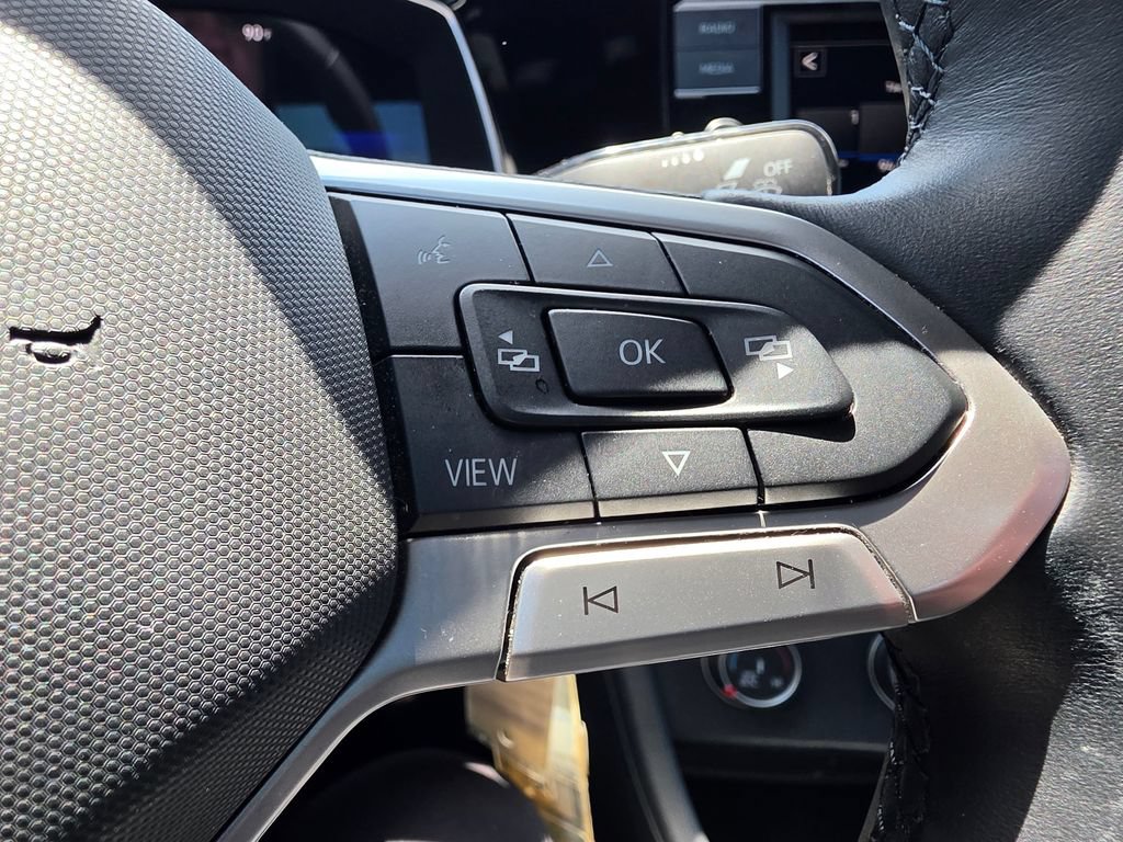 Used 2023 Volkswagen Jetta Sport FWD image 18
